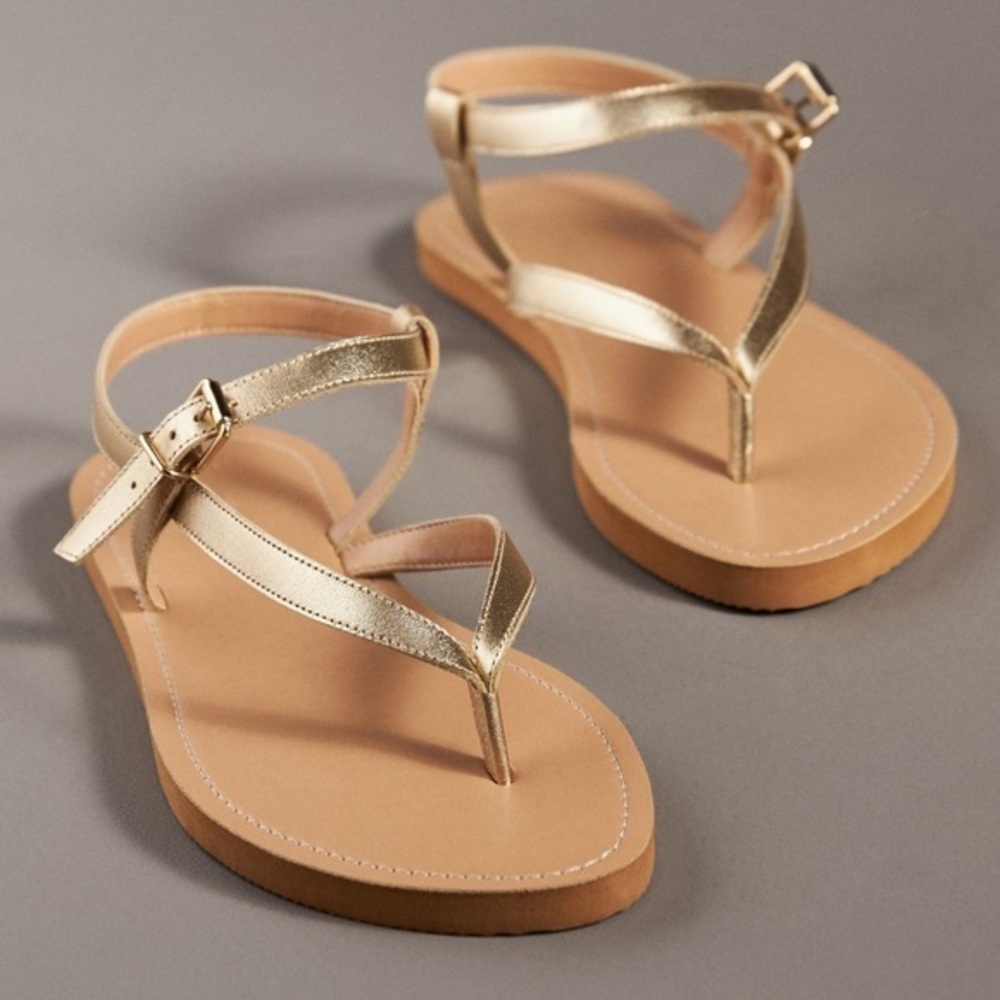 Pilcro by Anthropologie Leather upper Thong Sandals gold 5-5.5 pilcro brand new